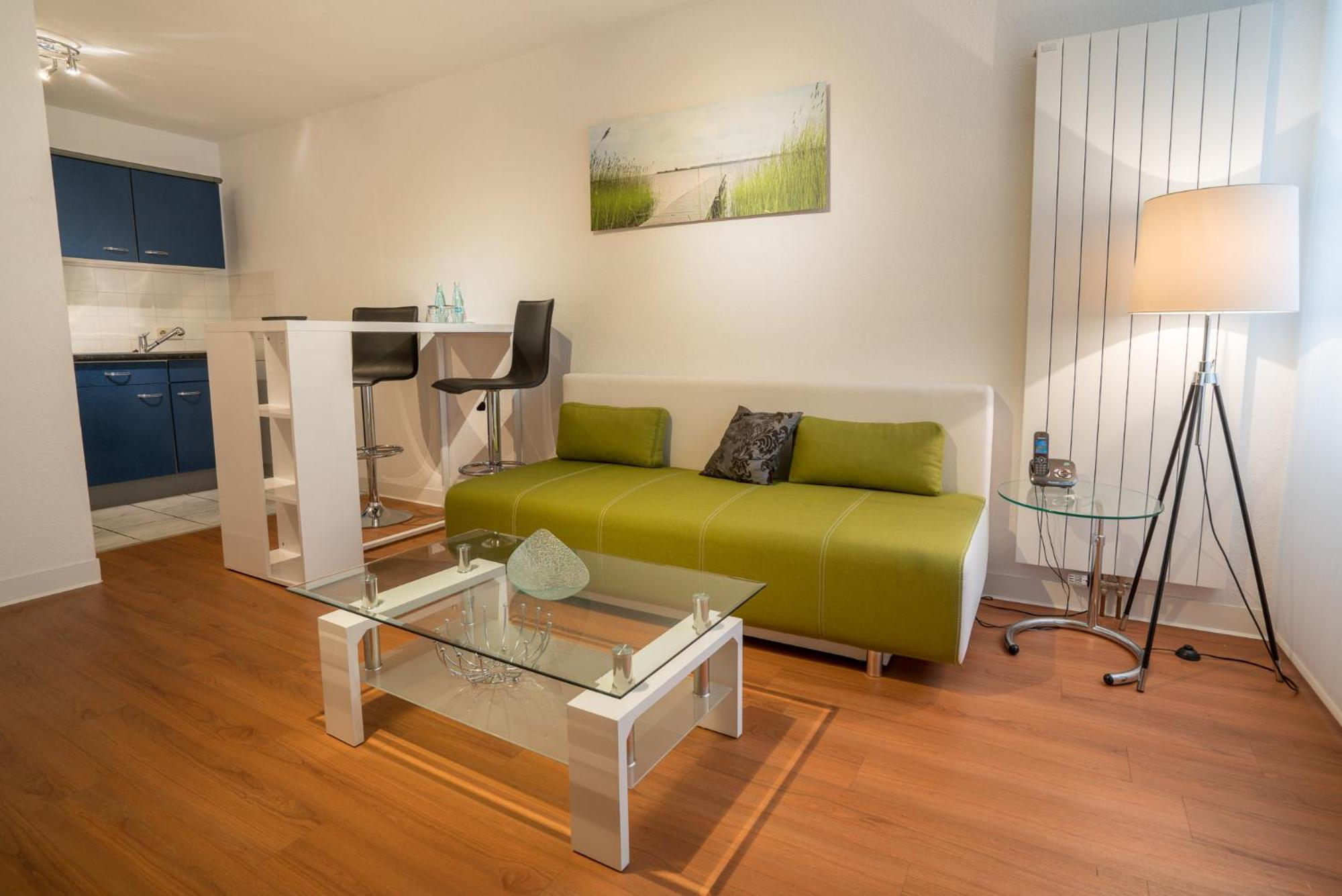 Airporthotel Residenz Steinenbronn Екстериор снимка